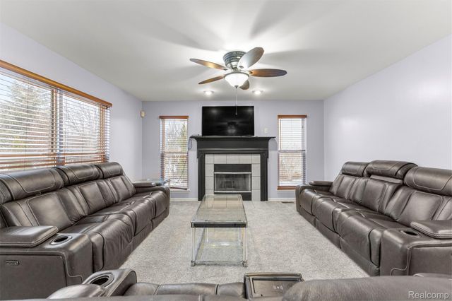 6950 Anna Drive, Van Buren Charter Township, MI 48111