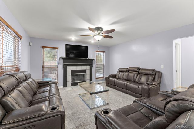 6950 Anna Drive, Van Buren Charter Township, MI 48111