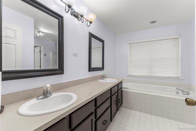 6950 Anna Drive, Van Buren Charter Township, MI 48111