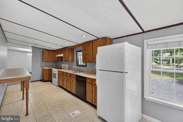 10667 HERITAGE RD, Lincoln, DE 19960