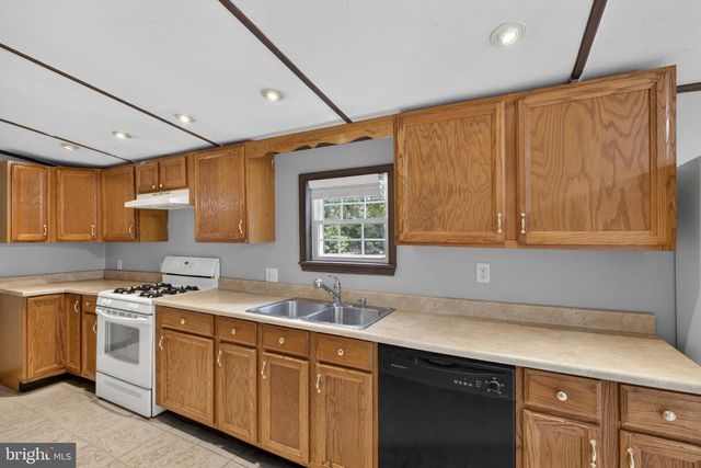 10667 HERITAGE RD, Lincoln, DE 19960