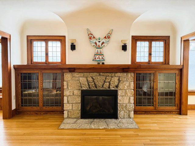 1904 N 83rd STREET, Wauwatosa, WI 53213