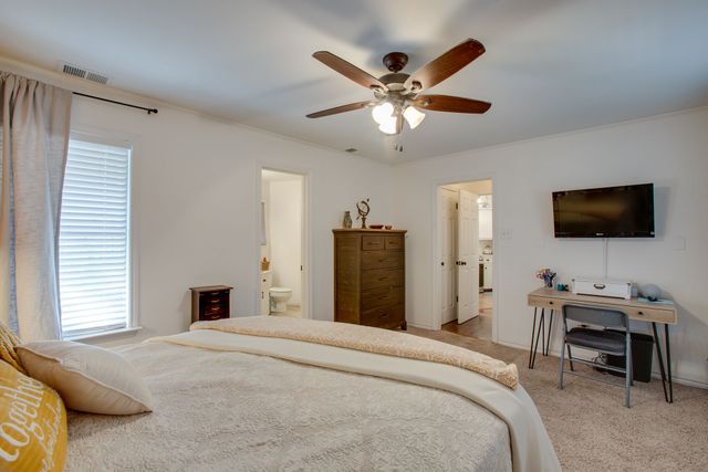 137 Oak Haven Drive, Gun Barrel City, TX 75156