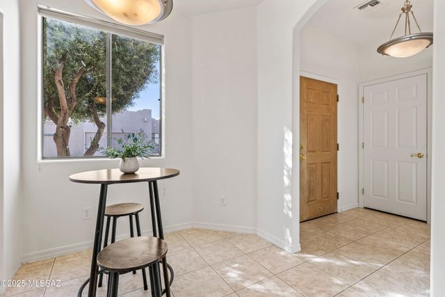 468 W Windham Boulevard, Green Valley, AZ 85614