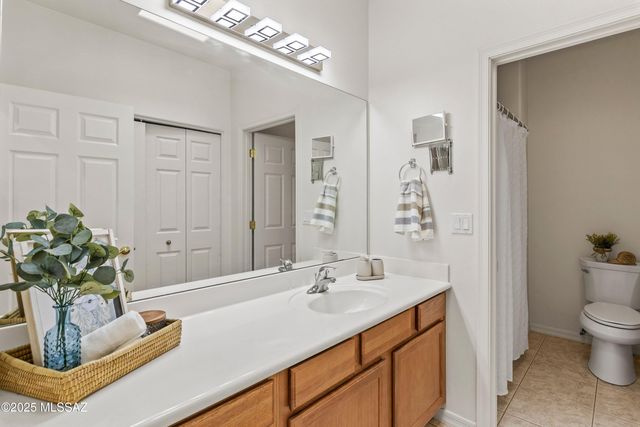 468 W Windham Boulevard, Green Valley, AZ 85614