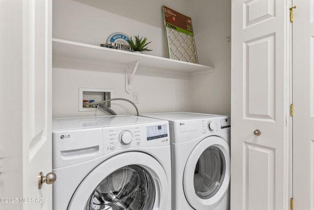 468 W Windham Boulevard, Green Valley, AZ 85614