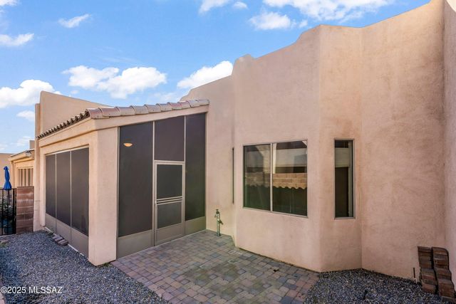 468 W Windham Boulevard, Green Valley, AZ 85614