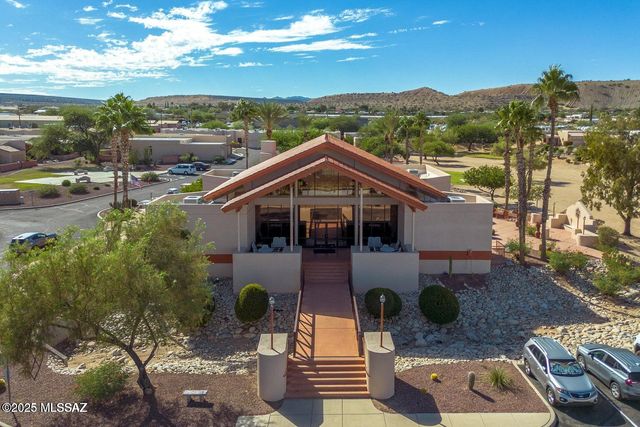 468 W Windham Boulevard, Green Valley, AZ 85614