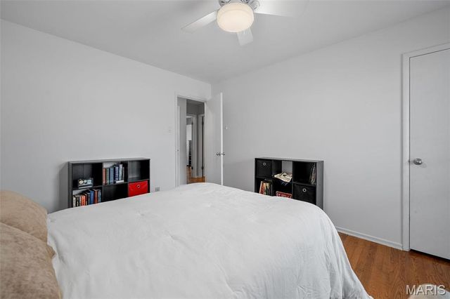 2046 Willow Leaf Drive, St Louis, MO 63131