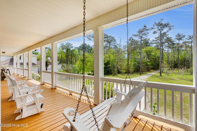 522 Sandy Point Drive, Beaufort, NC 28516