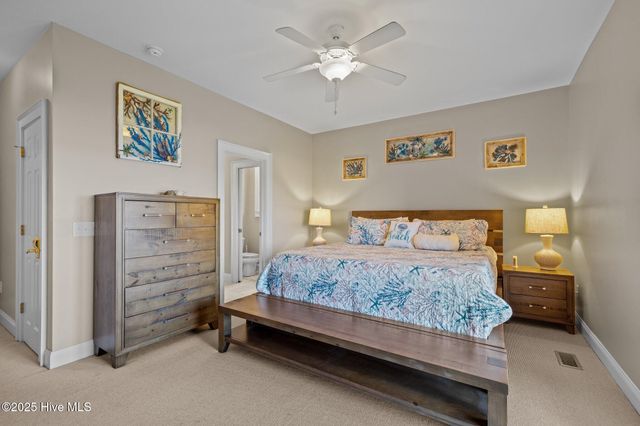 522 Sandy Point Drive, Beaufort, NC 28516