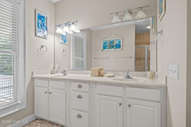 522 Sandy Point Drive, Beaufort, NC 28516