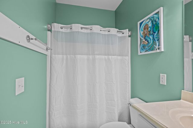 522 Sandy Point Drive, Beaufort, NC 28516