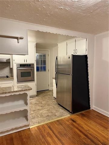 498 Ridge Avenue SW, Mableton, GA 30126