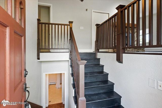 18723 N Lowrie Loop, Eagle River, AK 99577