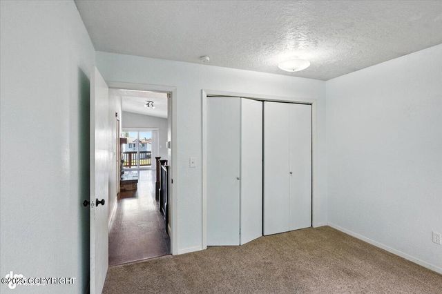 18723 N Lowrie Loop, Eagle River, AK 99577