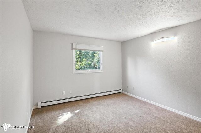 18723 N Lowrie Loop, Eagle River, AK 99577