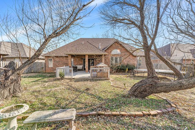 627 N Rockingham Avenue, Nixa, MO 65714