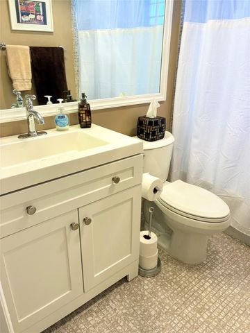 1001 Newport G 1001, Deerfield Beach, FL 33442