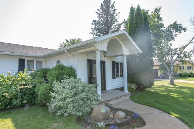 32211 County Highway 10, Frazee, MN 56544