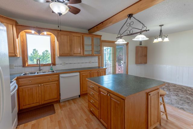 32211 County Highway 10, Frazee, MN 56544