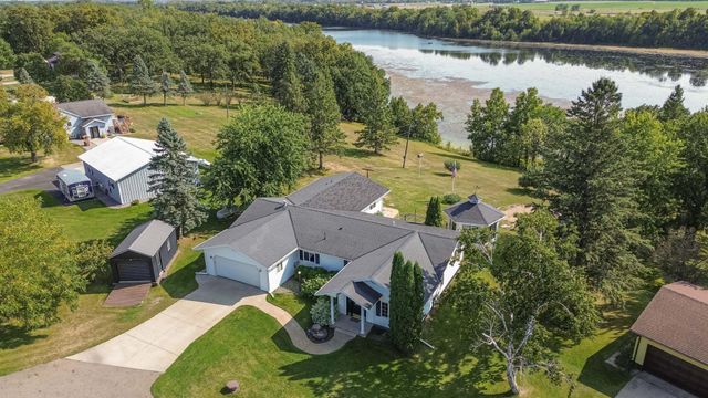32211 County Highway 10, Frazee, MN 56544