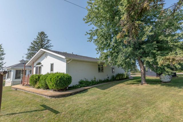 32211 County Highway 10, Frazee, MN 56544