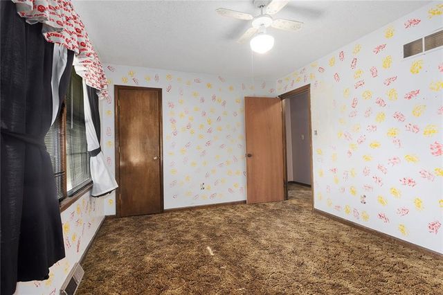 16008 NE 176th Street, Holt, MO 64048