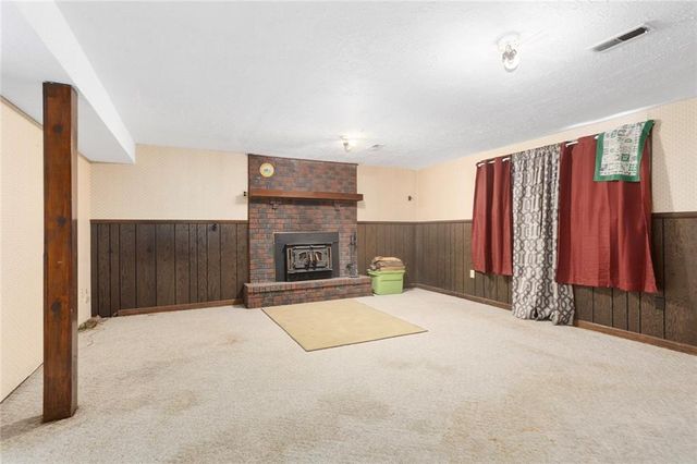 16008 NE 176th Street, Holt, MO 64048