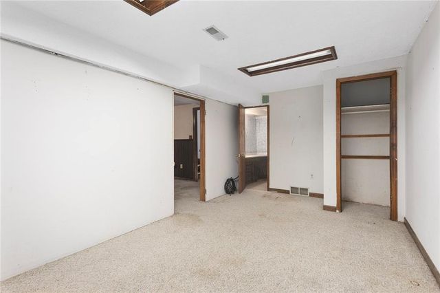 16008 NE 176th Street, Holt, MO 64048