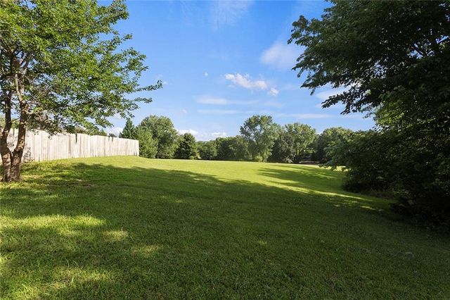 16008 NE 176th Street, Holt, MO 64048