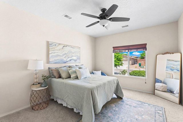 6530 Shiprock Drive NE, Rio Rancho, NM 87144