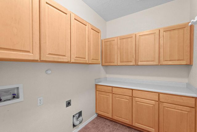 6530 Shiprock Drive NE, Rio Rancho, NM 87144