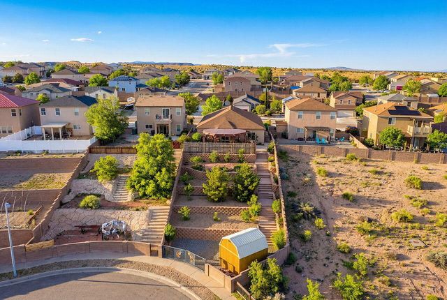 6530 Shiprock Drive NE, Rio Rancho, NM 87144