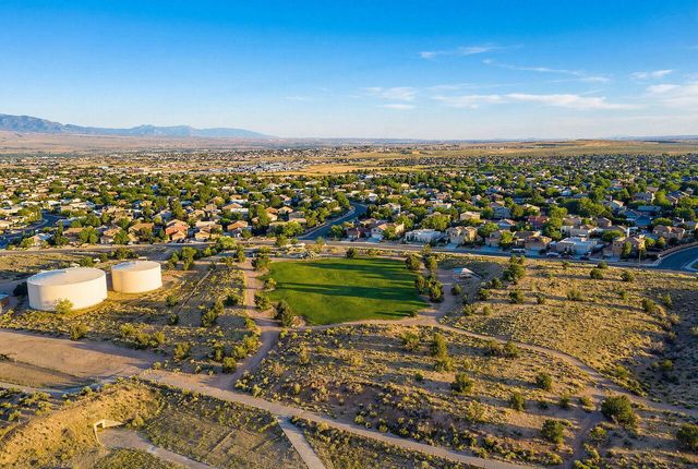 6530 Shiprock Drive NE, Rio Rancho, NM 87144