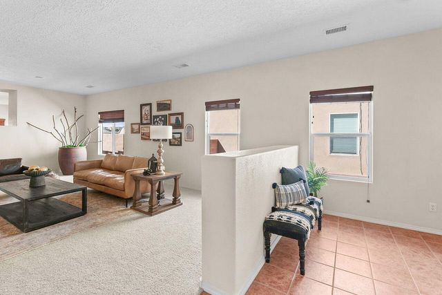 6530 Shiprock Drive NE, Rio Rancho, NM 87144