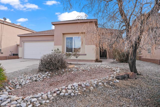 6530 Shiprock Drive NE, Rio Rancho, NM 87144