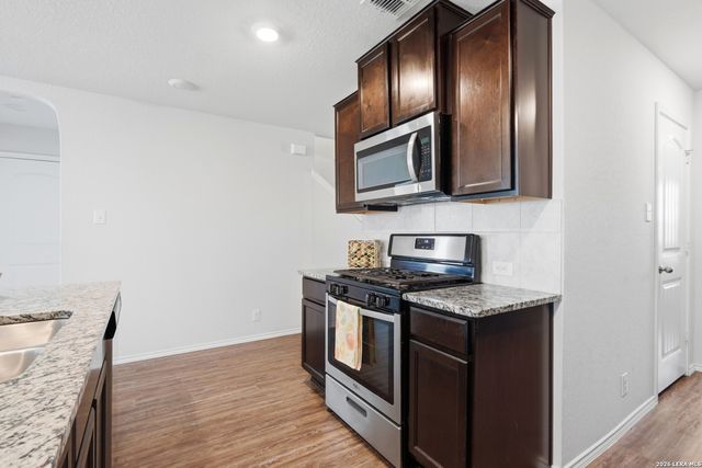 8202 Lazy Brook, San Antonio, TX 78244