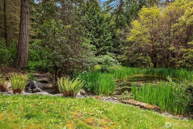 21833 103rd Avenue SW, Vashon, WA 98070
