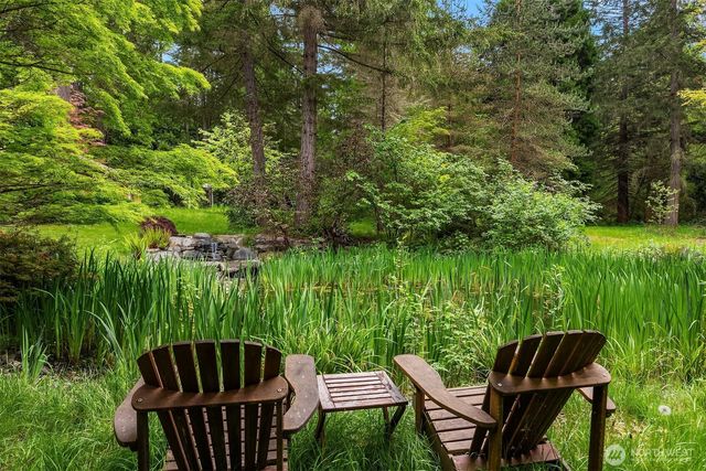 21833 103rd Avenue SW, Vashon, WA 98070