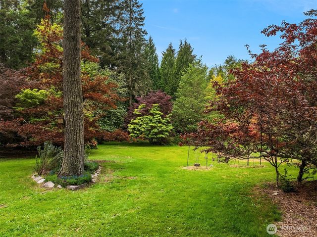 21833 103rd Avenue SW, Vashon, WA 98070