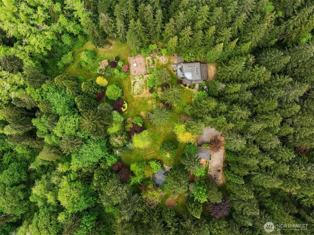 21833 103rd Avenue SW, Vashon, WA 98070