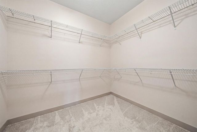 16696 Wilden Drive, Clive, IA 50325