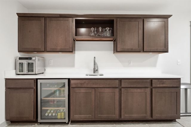 16696 Wilden Drive, Clive, IA 50325