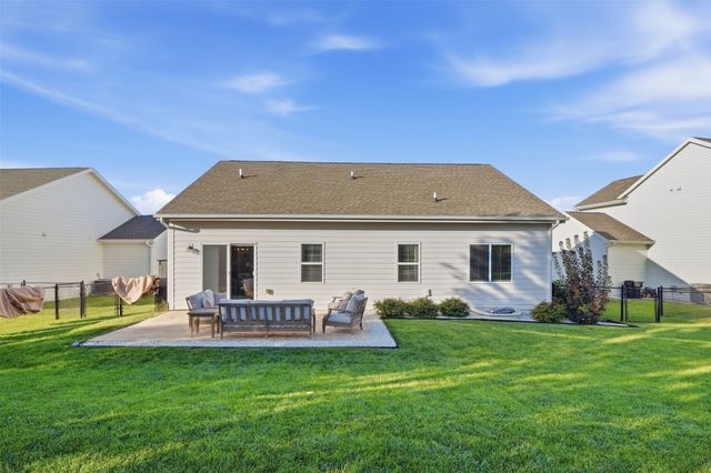 16696 Wilden Drive, Clive, IA 50325