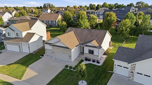 16696 Wilden Drive, Clive, IA 50325