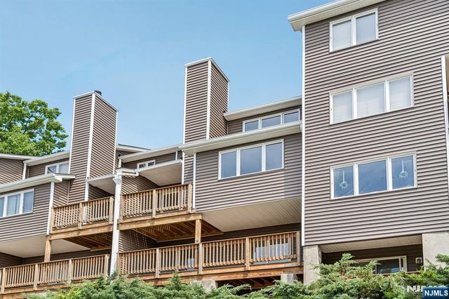 304 Heights Drive 3, Haledon, NJ 07508