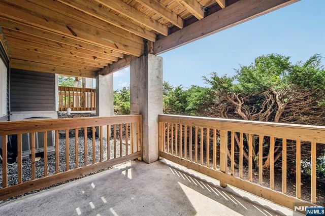 304 Heights Drive 3, Haledon, NJ 07508
