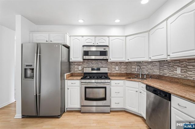 304 Heights Drive 3, Haledon, NJ 07508