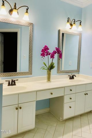 306 Fincastle Drive, Cary, NC 27513
